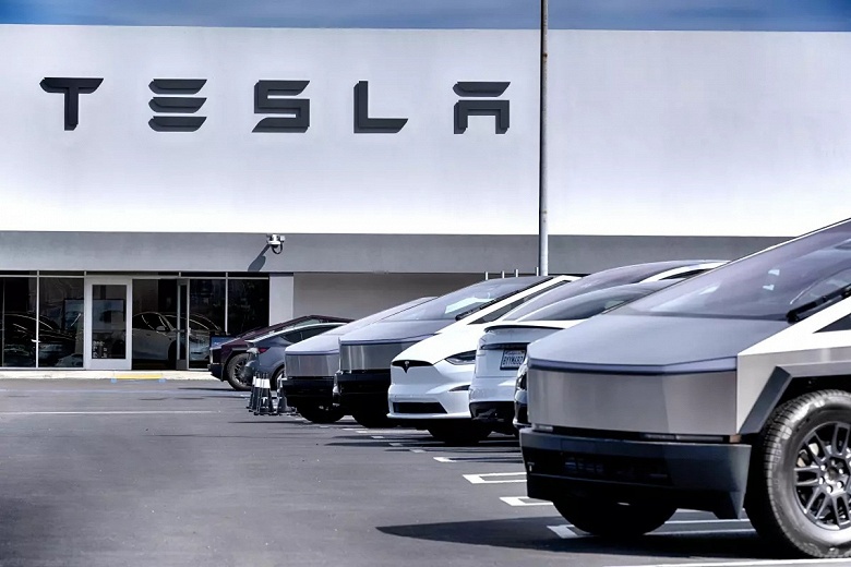 Tesla меняет модель монетизации автопилота:&nbsp;с февраля Full Self-Driving&nbsp;только по&nbsp;подписке